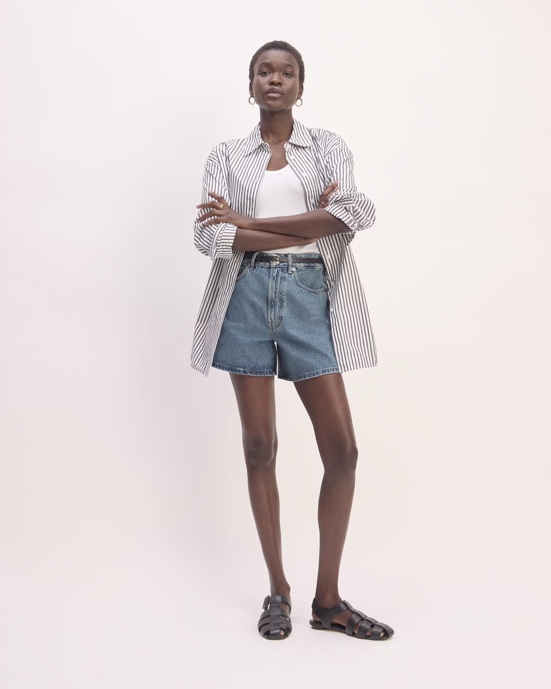 13 Must-Have Summer Wardrobe Essentials Every Girl Needs - The Wandering Girl 13 Must-Have Summer Wardrobe Essentials Every Girl Needs