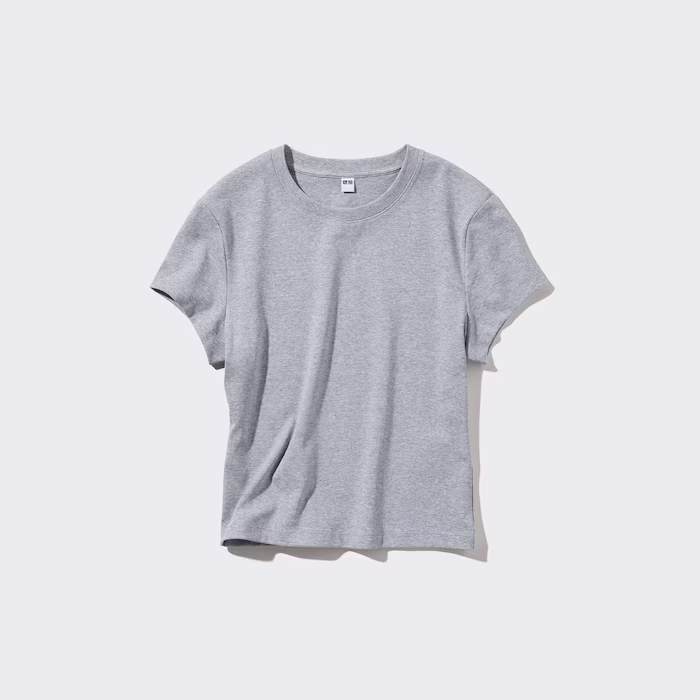 13 Must-Have Summer Wardrobe Essentials Every Girl Needs - The Wandering Girl 13 Must-Have Summer Wardrobe Essentials Every Girl Needs